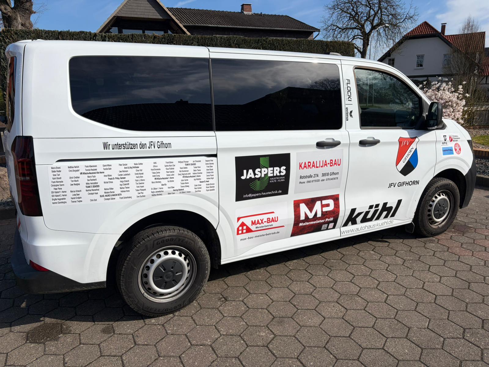 JFV-Bus von der anderen Seite